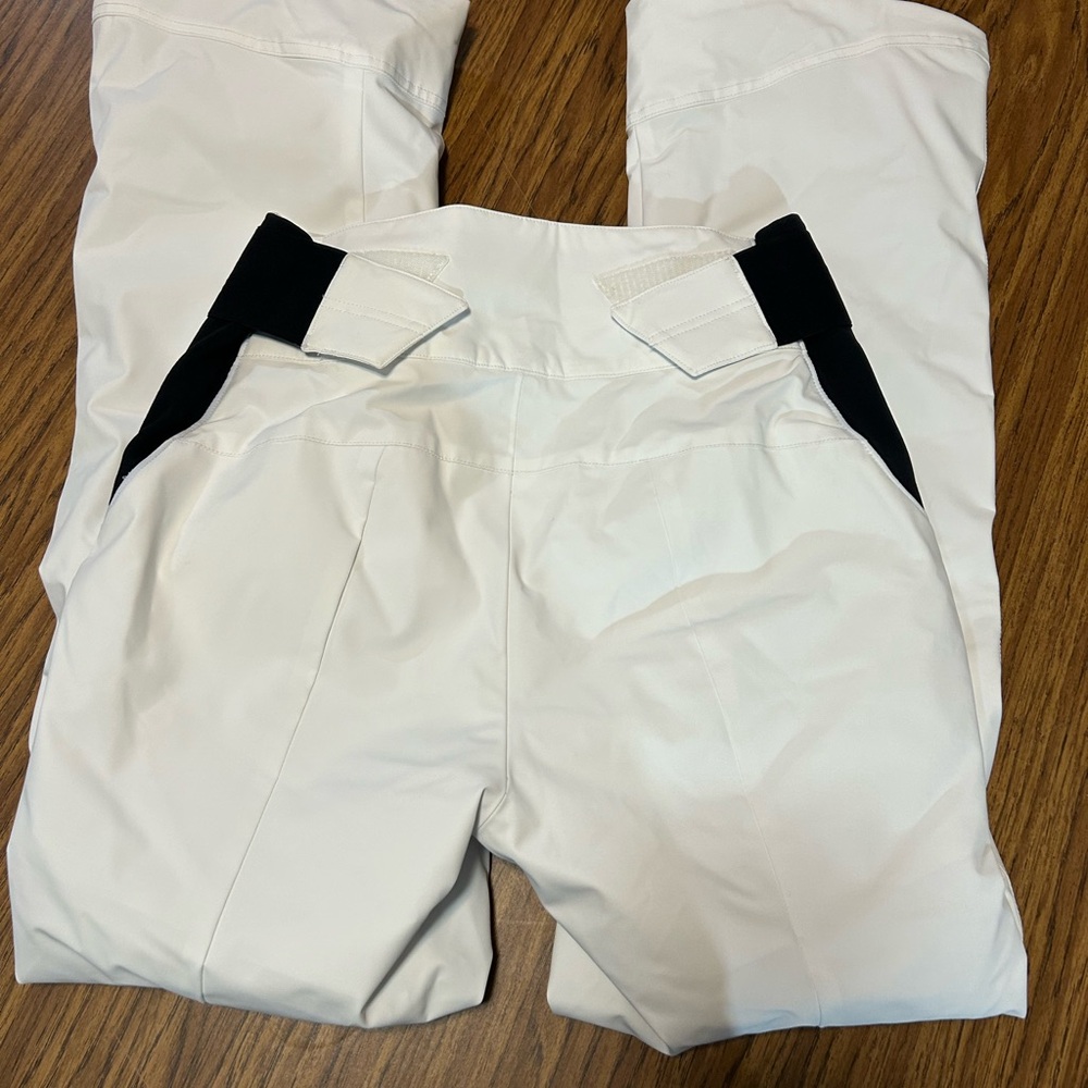 White Ski Pants with Zipper Details - Picture 2 of 8
